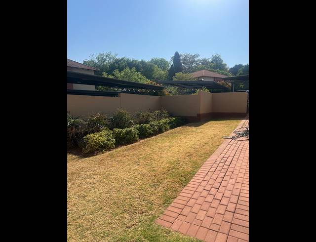 2 BEDROOM APARTMENT FOR SALE IN PRETORIUSPARK